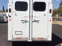 Trails West Adventure MX Horse Trailer — الصورة 4