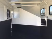 Trails West 2026 Manufacturing 3 Horse BP Trailer Horse Trailer — الصورة 3