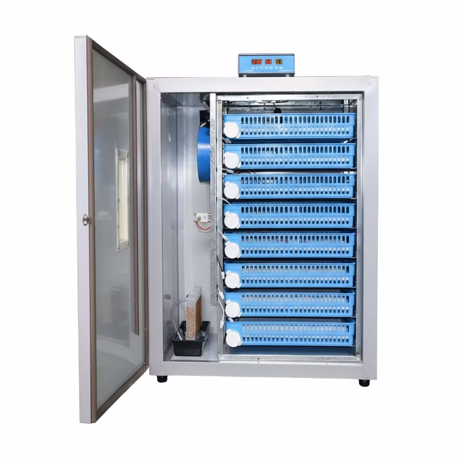 Incubator de ouă Des Champs DZO-512